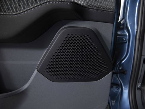 Used 2024 INEOS Grenadier image 13