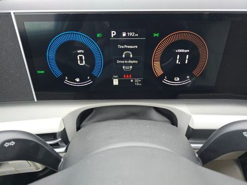 New 2026 Hyundai Tucson SEL image 16