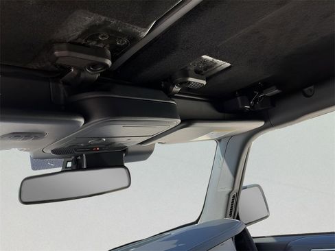 Certified 2025 Ford Bronco Outer Banks w/ Sasquatch Package image 41