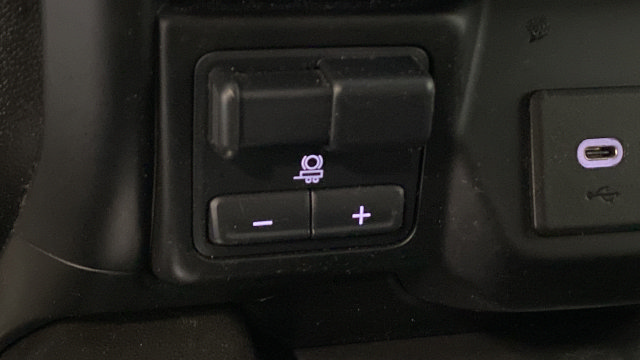 Used 2021 GMC Sierra 1500 AT4 w/ AT4 Preferred Package AWD/4WD image 34