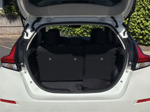 Used 2024 Nissan Leaf SV Plus image 28