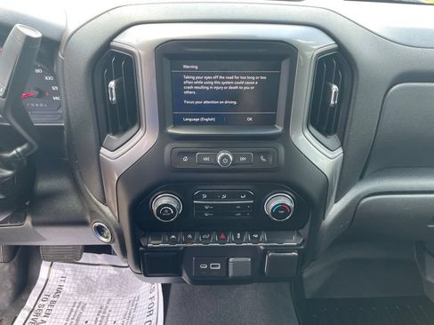 Used 2022 Chevrolet Silverado 1500 Custom RWD image 27