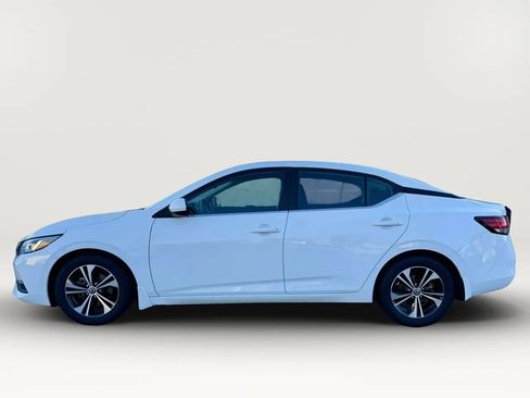 Used 2022 Nissan Sentra SV image 4