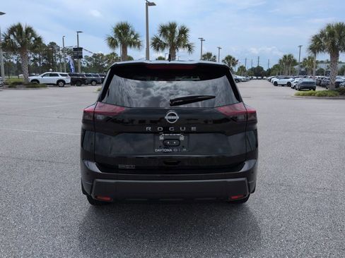 Certified 2026 Nissan Rogue S FWD image 5