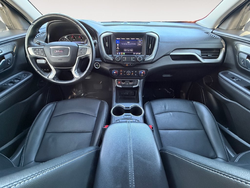 Used 2022 GMC Terrain SLT w/ Tech Package AWD/4WD image 12