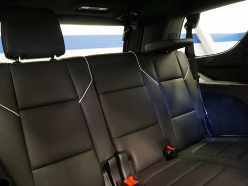 Certified 2024 Cadillac Escalade Sport w/ LPO, ONYX Package image 28