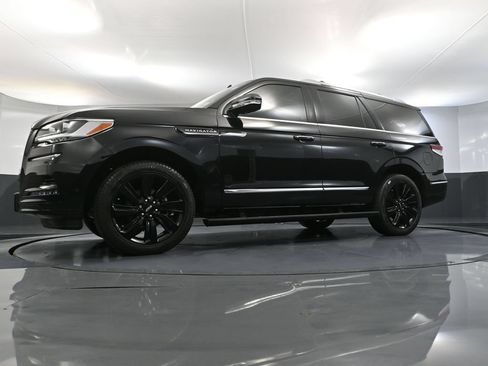 Used 2024 Lincoln Navigator Reserve w/ Equipment Group 201A AWD/4WD image 69