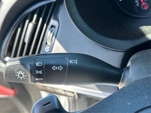 Used 2019 Kia Stinger GT2 image 16