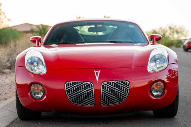 Used 2009 Pontiac Solstice Coupe RWD image 17