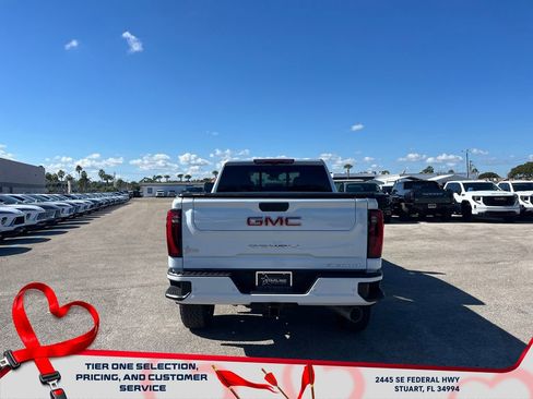 New 2026 GMC Sierra 2500 Denali w/ Denali Reserve Package image 6