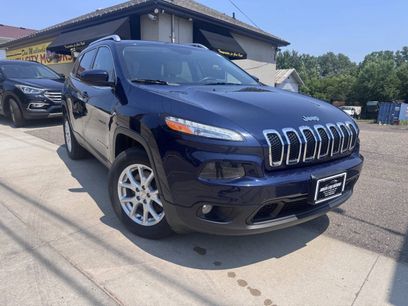 Used 2015 Jeep Cherokee Latitude w/ Comfort/Convenience Group