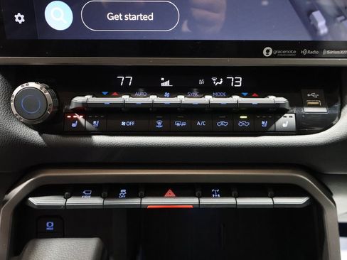 Used 2024 Toyota Tundra Limited w/ TRD Off-Road Package image 28