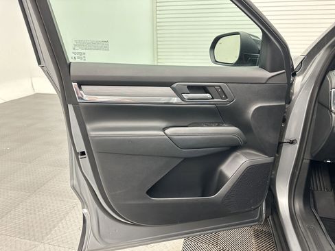 Certified 2026 GMC Terrain Elevation w/ LPO, Floor Liner Package AWD/4WD image 21