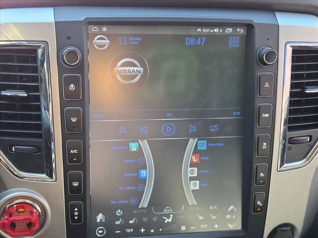 Used 2017 Nissan Titan SV AWD/4WD image 14