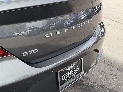 Used 2026 Genesis G70 2.5T Prestige image 11