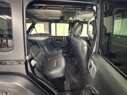 Used 2020 Jeep Wrangler Unlimited Sport S AWD/4WD image 8