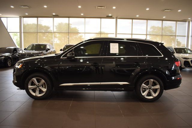 Used 2023 Audi Q7 3.0T Premium w/ Convenience Package AWD/4WD image 5