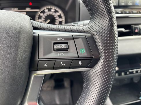 Used 2024 Mitsubishi Outlander SE image 27