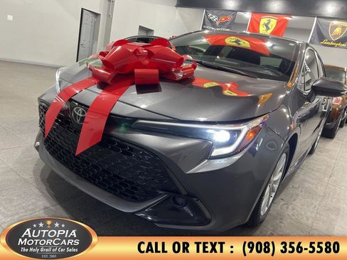 Used 2025 Toyota Corolla SE image 38