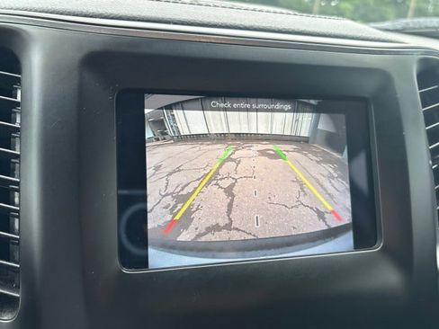 Used 2021 Jeep Cherokee Latitude Plus image 12