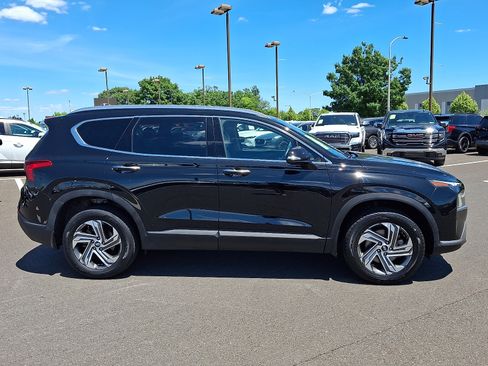 Certified 2023 Hyundai Santa Fe SEL w/ Winter Weather Package AWD/4WD image 7