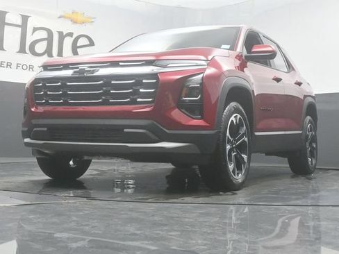 New 2026 Chevrolet Equinox LT w/ Safety and Technology Package FWD image 4