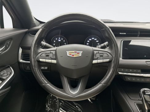 Used 2021 Cadillac XT4 Sport AWD/4WD image 12