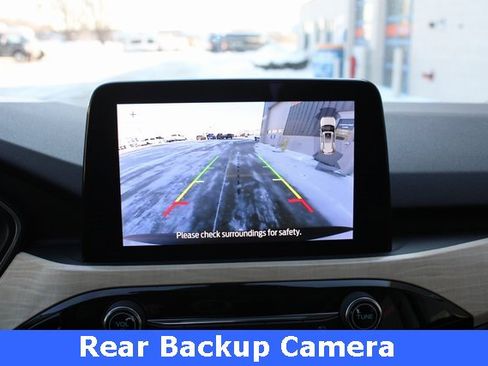 Used 2022 Ford Escape Titanium w/ Titanium Elite Package image 4