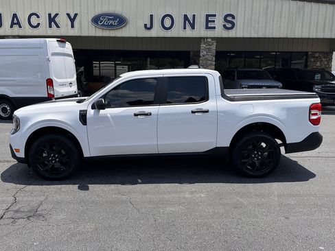 Certified 2025 Ford Maverick XLT w/ Equipment Group 302A AWD/4WD image 1