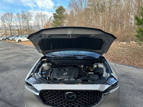New 2025 MAZDA CX-5 AWD 2.5 S w/ Select Package image 13