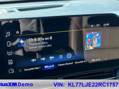 Used 2024 Chevrolet Trax RS w/ Driver Confidence Package image 31