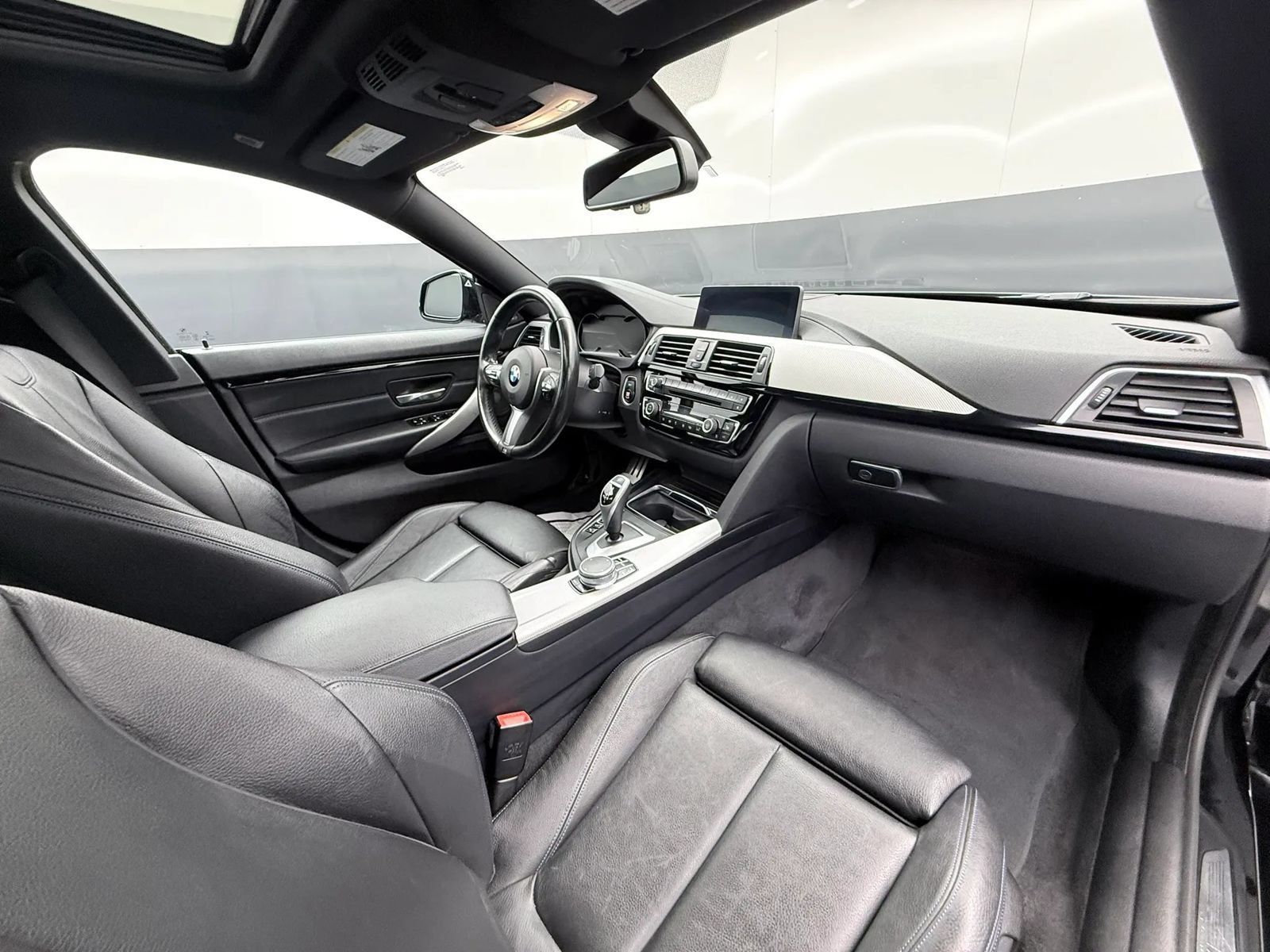 Used 2020 BMW 440i Gran Coupe xDrive w/ M Sport Package AWD/4WD image 11