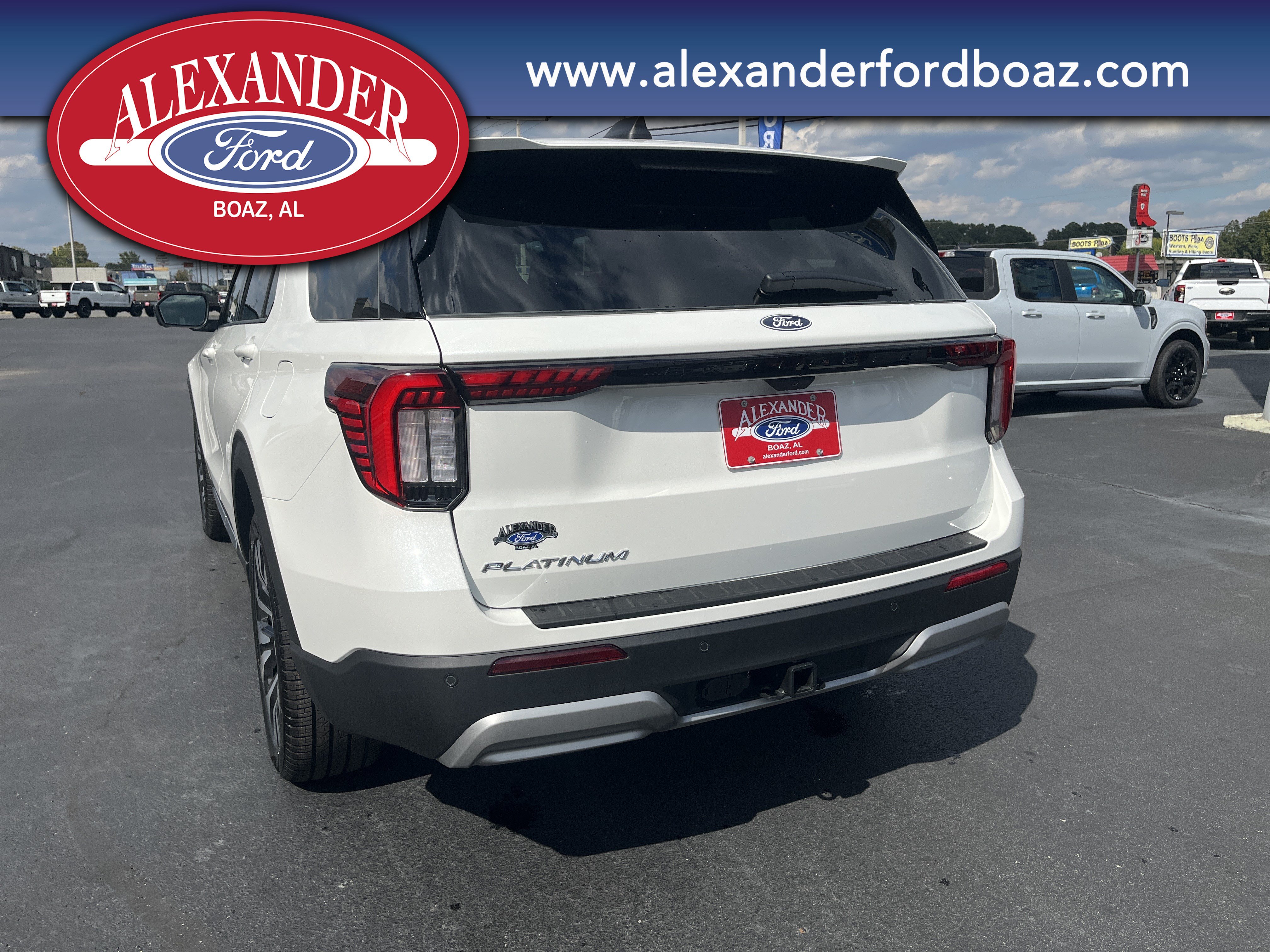New 2027 Ford Explorer Platinum RWD image 6