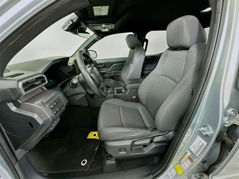 Certified 2024 Toyota Tacoma SR5 image 21