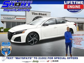 Used 2023 Nissan Altima 2.5 SR w/ SR Premium Package FWD video 1