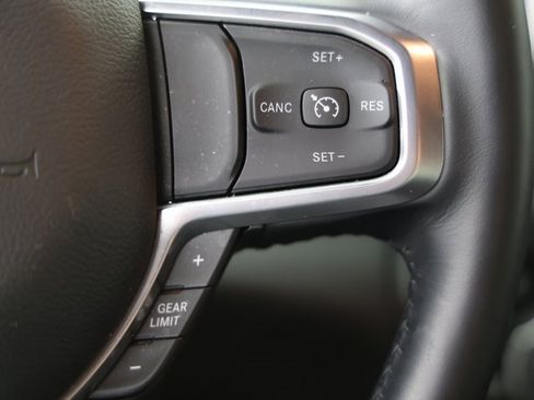 Used 2024 RAM 1500 Lone Star image 7