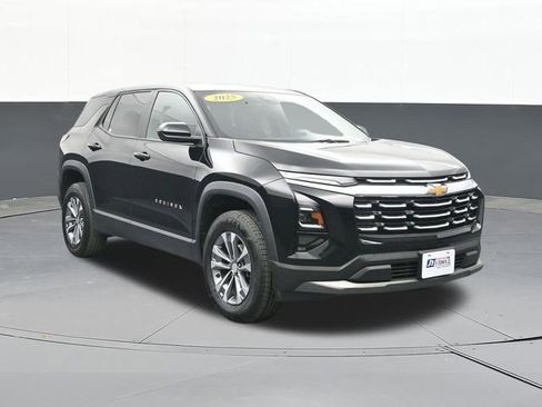 Used 2025 Chevrolet Equinox LT FWD image 21
