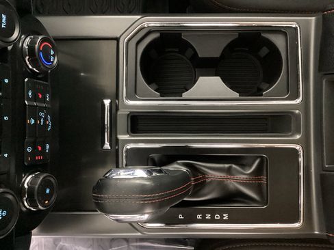 Used 2019 Ford F150 XLT w/ Equipment Group 302A Luxury image 26