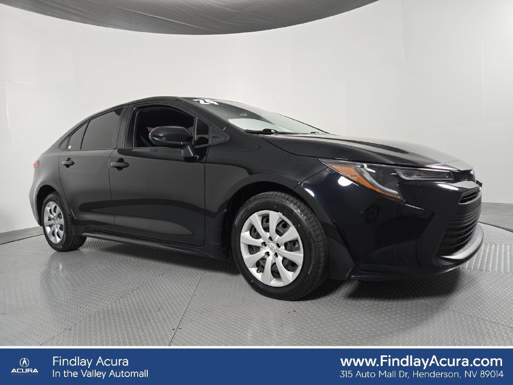 Used 2024 Toyota Corolla LE FWD image 1