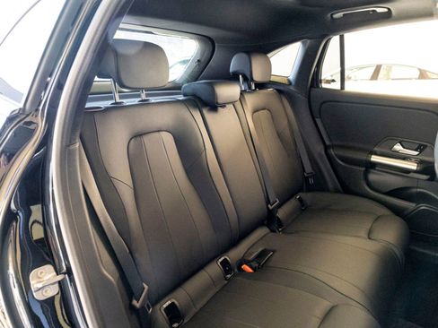 Used 2025 Mercedes-Benz GLA 250 GLA 250 image 25