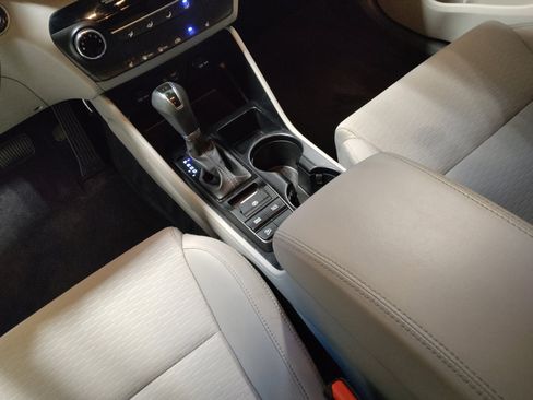 Used 2019 Hyundai Tucson Value w/ Cargo Package image 26