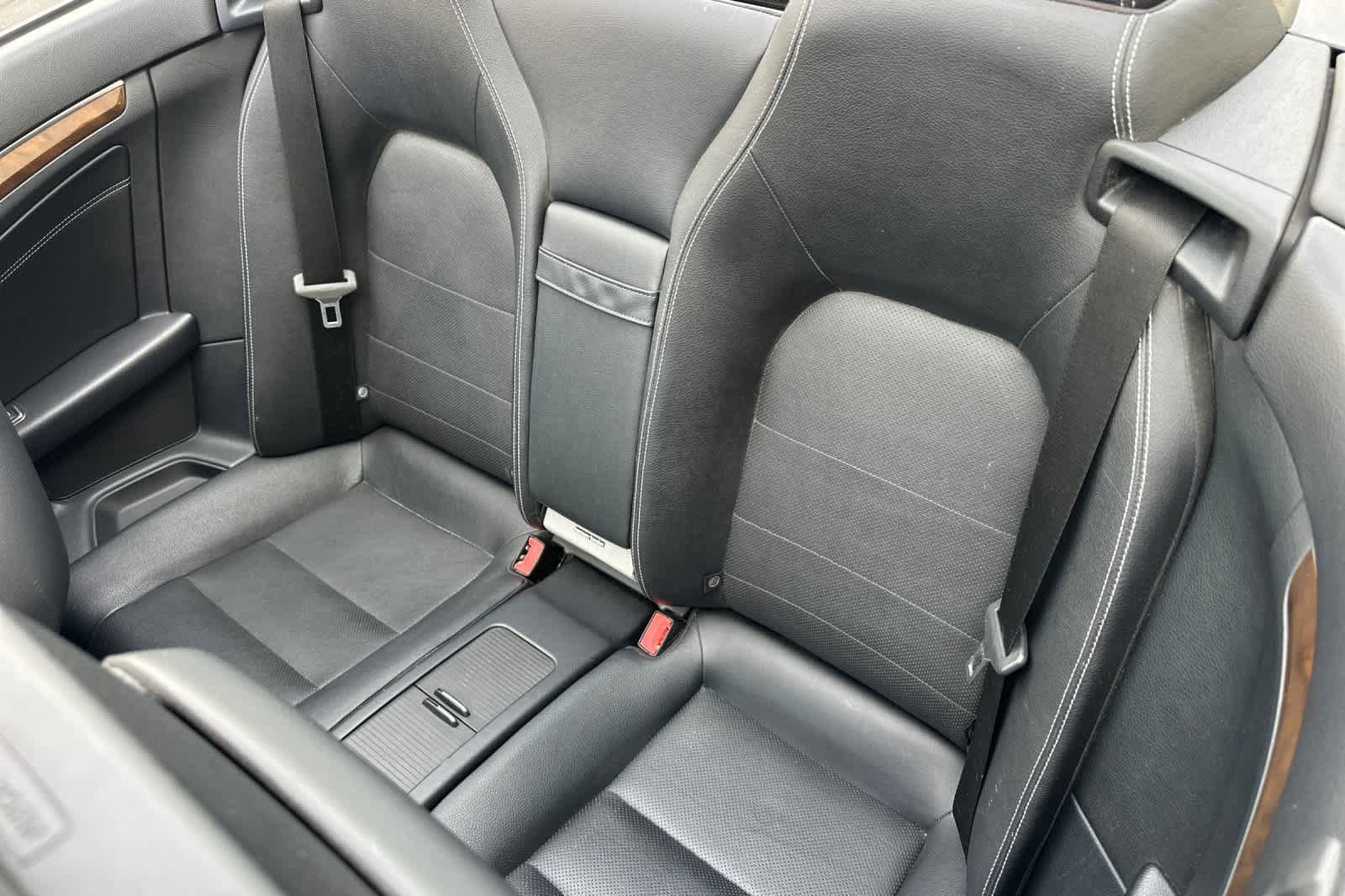 Used 2014 Mercedes-Benz E 350 Cabriolet image 4