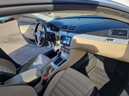 Used 2014 Volkswagen CC R-Line image 16