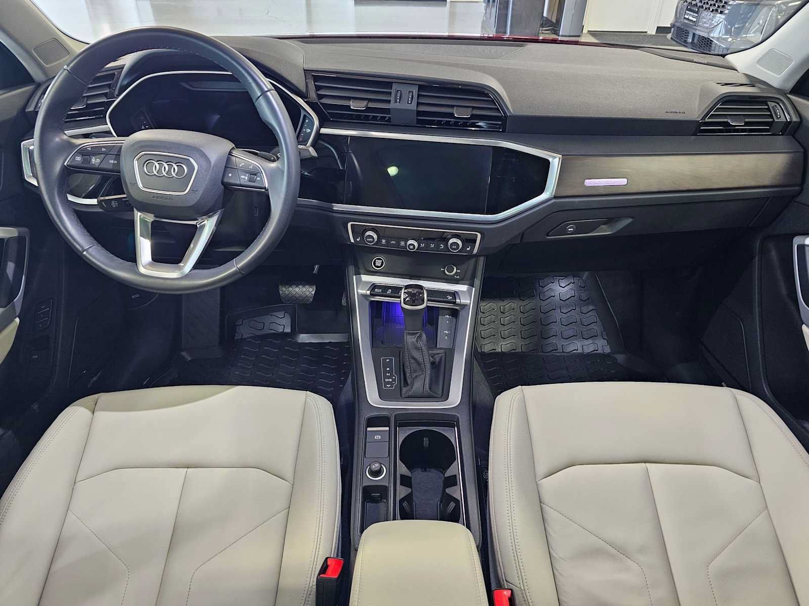 Used 2023 Audi Q3 2.0T Premium Plus w/ Premium Plus Package AWD/4WD image 20