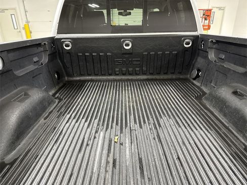 Used 2016 GMC Sierra 1500 SLT w/ SLT Premium Package image 23