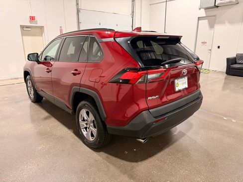 Used 2023 Toyota RAV4 XLE w/ Convenience Package FWD image 7