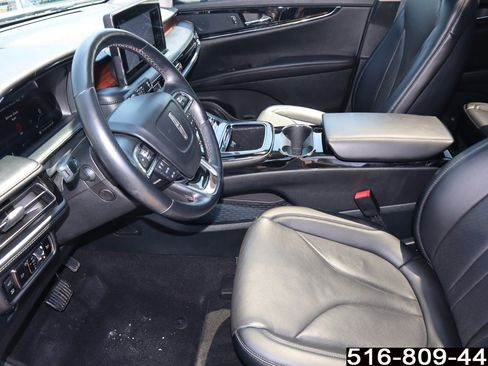 Used 2023 Lincoln Nautilus Reserve w/ Cargo Utility Package AWD/4WD image 16