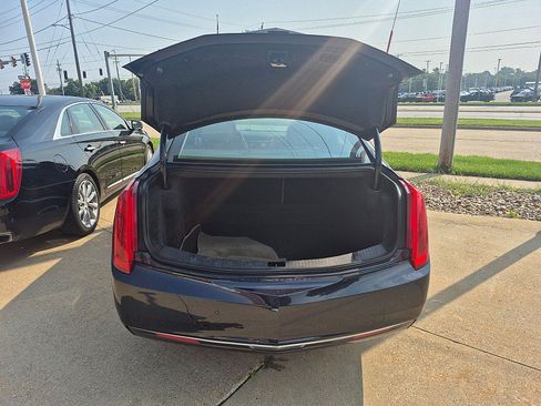 Used 2013 Cadillac XTS FWD image 8