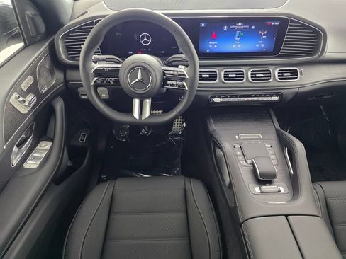 New 2026 Mercedes-Benz GLS 450 4MATIC image 10