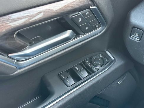 New 2026 Chevrolet Silverado 2500 LTZ w/ LTZ Premium Package AWD/4WD image 32